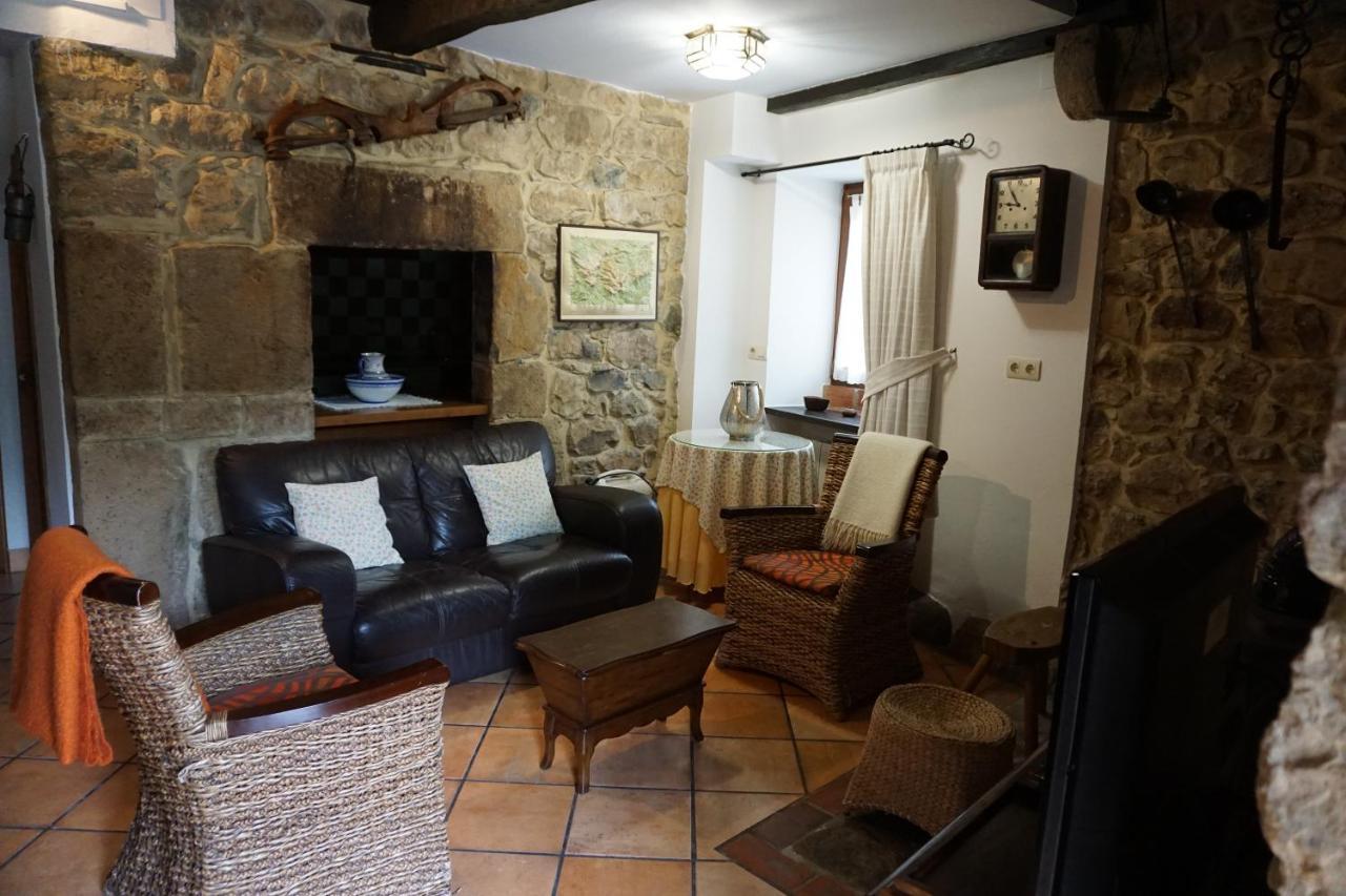 Casa Rural Moradiellos Аренас де Кабралес Екстериор снимка